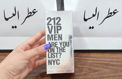 عطر کارولینا هررا 212 وی ای پی مردانه