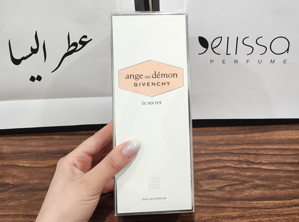 عطر جیونچی آنجئو دمون له سکرت