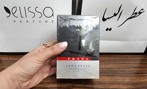 عطر پرادا لونا روسا اکستریم