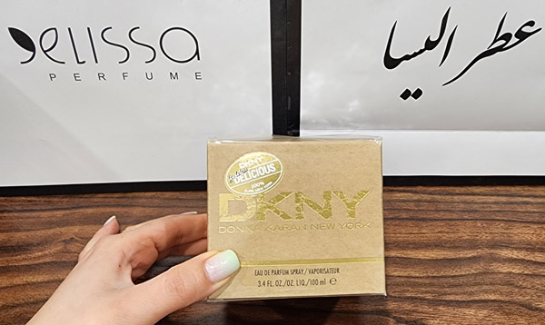 عطر دی کی ان وای دلیشس طلایی زنانه