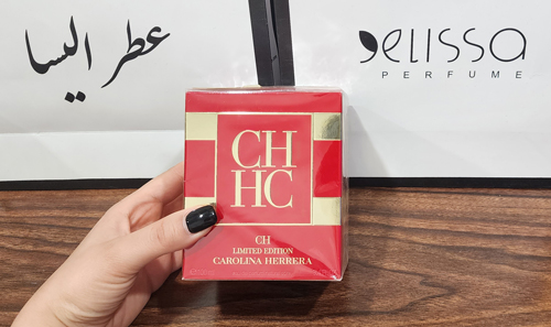 عطر کارولینا هررا سی اچ اینسیگنیا